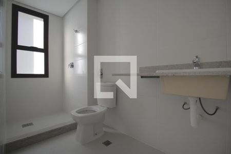 Apartamento à venda com 184m², 3 quartos e 3 vagasBanheiro da Suíte 2