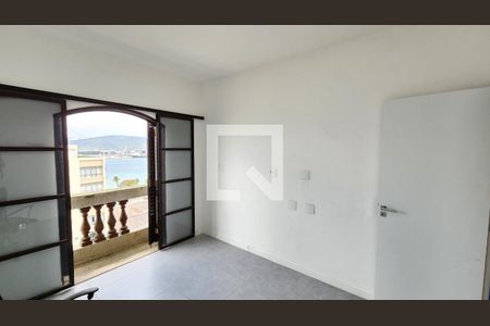 Quarto 1 de apartamento para alugar com 5 quartos, 280m² em Ponta da Praia, Santos