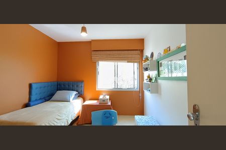 Apartamento à venda com 124m², 4 quartos e 1 vagaQuarto 2