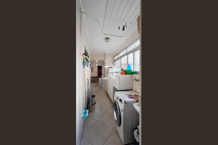 Apartamento à venda com 124m², 4 quartos e 1 vagaÁrea de Serviço