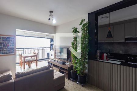Sala de apartamento para alugar com 2 quartos, 78m² em Continental, Osasco