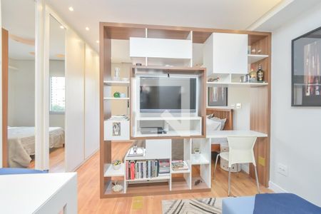 Sala de apartamento à venda com 1 quarto, 32m² em Vila Buarque, São Paulo