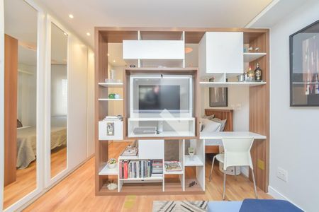 Sala de apartamento à venda com 1 quarto, 32m² em Vila Buarque, São Paulo