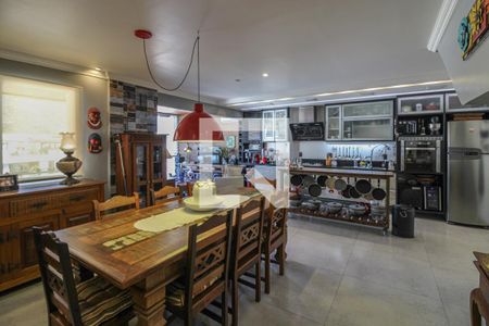 Apartamento à venda com 150m², 2 quartos e 2 vagas Apartamento à venda com 150m², 2 quartos e 2 vagasSala