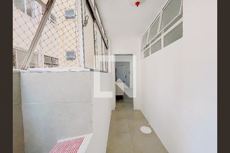Apartamento à venda com 110m², 2 quartos e sem vaga Apartamento à venda com 110m², 2 quartos e sem vagaDetalhe Corredor