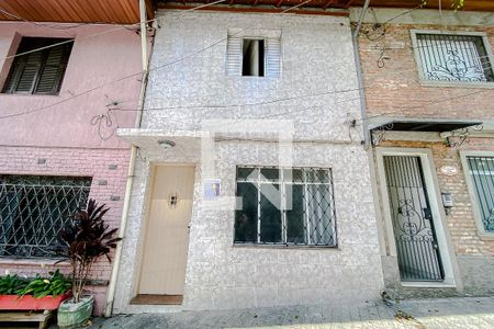 Casa à venda com 68m², 2 quartos e sem vagaFachada