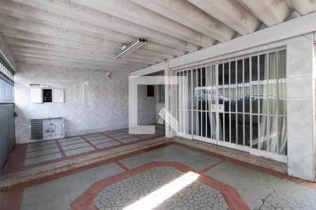 Casa à venda com 147m², 3 quartos e 2 vagas Casa à venda com 147m², 3 quartos e 2 vagasGaragem