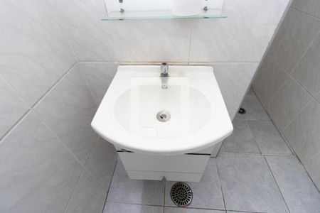 Casa à venda com 147m², 3 quartos e 2 vagas Casa à venda com 147m², 3 quartos e 2 vagasBanheiro 2