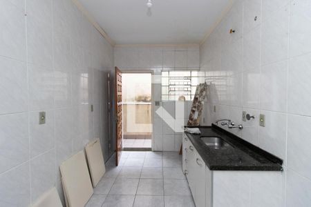 Casa à venda com 147m², 3 quartos e 2 vagas Casa à venda com 147m², 3 quartos e 2 vagasCozinha