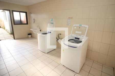 Apartamento à venda com 67m², 2 quartos e 2 vagasÁrea comum- Lavanderia