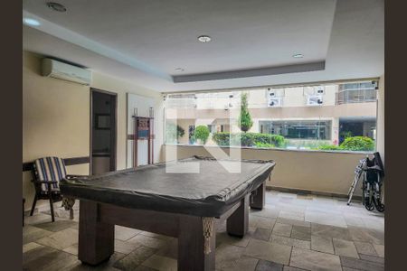 Apartamento para alugar com 85m², 2 quartos e 1 vagaÁrea comum - Sala de jogos