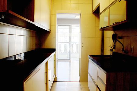 Apartamento à venda com 87m², 2 quartos e 2 vagas Apartamento à venda com 87m², 2 quartos e 2 vagasCozinha