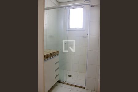 Apartamento à venda com 87m², 2 quartos e 2 vagas Apartamento à venda com 87m², 2 quartos e 2 vagasBanheiro da Suíte 2