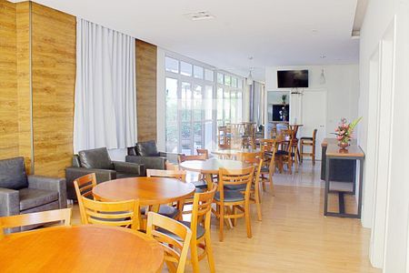 Apartamento à venda com 87m², 2 quartos e 2 vagas Apartamento à venda com 87m², 2 quartos e 2 vagasÁrea comum - Salão de festas