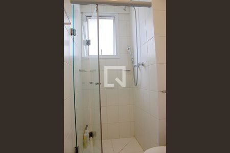 Apartamento à venda com 87m², 2 quartos e 2 vagas Apartamento à venda com 87m², 2 quartos e 2 vagasBanheiro da Suíte 1