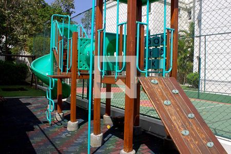 Apartamento à venda com 87m², 2 quartos e 2 vagas Apartamento à venda com 87m², 2 quartos e 2 vagasÁrea comum - Playground