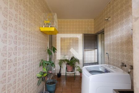 Casa à venda com 240m², 3 quartos e 5 vagasÁrea de Serviço