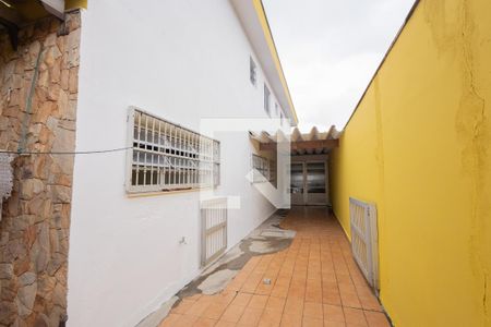 Casa à venda com 240m², 3 quartos e 5 vagasÁrea externa