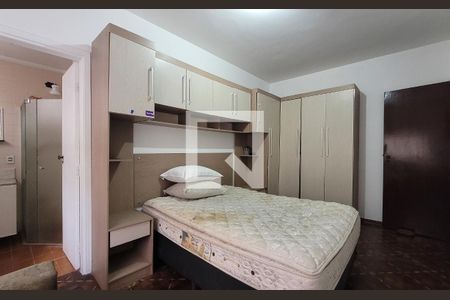 Suíte 1 de apartamento para alugar com 4 quartos, 215m² em Pompéia, Santos