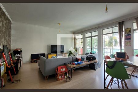 Sala de apartamento para alugar com 4 quartos, 215m² em Pompéia, Santos