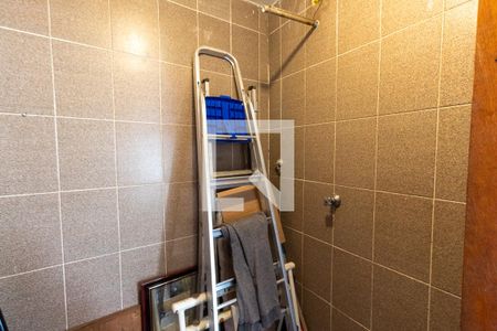 Casa à venda com 280m², 3 quartos e 3 vagasBanheiro 3