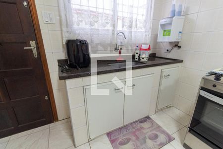 Casa à venda com 280m², 3 quartos e 3 vagasCozinha - Armários