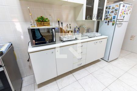 Casa à venda com 280m², 3 quartos e 3 vagasCozinha - Armários