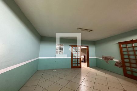 Casa à venda com 267m², 3 quartos e 2 vagasGaragem