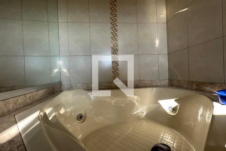 Casa à venda com 267m², 3 quartos e 2 vagasBanheira do Banheiro