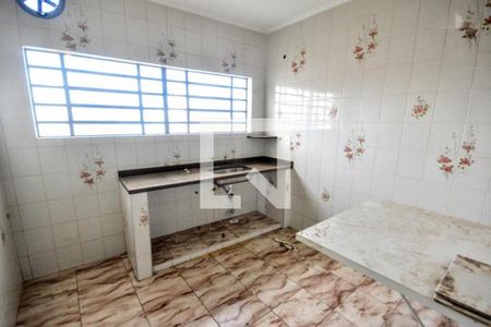 Casa à venda com 183m², 3 quartos e 2 vagas