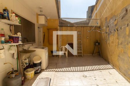 Casa à venda com 107m², 3 quartos e 2 vagas Casa à venda com 107m², 3 quartos e 2 vagasÁrea Externa