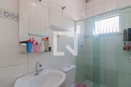 Casa à venda com 107m², 3 quartos e 2 vagas Casa à venda com 107m², 3 quartos e 2 vagasBanheiro da Suíte