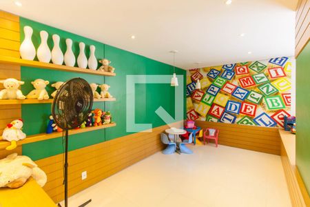 Apartamento à venda com 83m², 3 quartos e 1 vaga Apartamento à venda com 83m², 3 quartos e 1 vagaBrinquedoteca