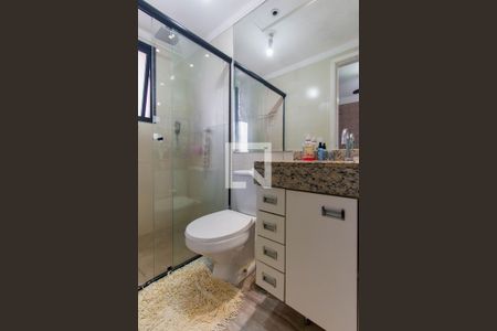 Apartamento à venda com 83m², 3 quartos e 1 vaga Apartamento à venda com 83m², 3 quartos e 1 vagaBanheiro da Suíte