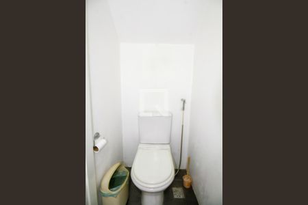 Casa à venda com 227m², 3 quartos e 4 vagasLavabo