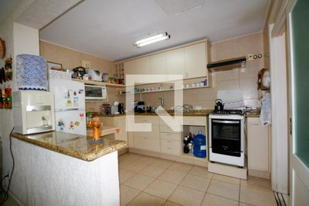 Casa à venda com 227m², 3 quartos e 4 vagasCozinha