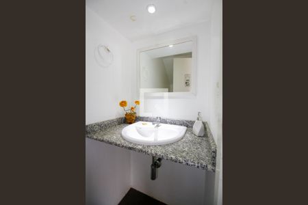 Casa à venda com 227m², 3 quartos e 4 vagasLavabo