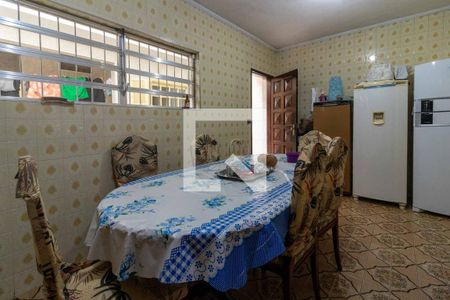 Casa à venda com 150m², 3 quartos e 2 vagas Casa à venda com 150m², 3 quartos e 2 vagasCozinha