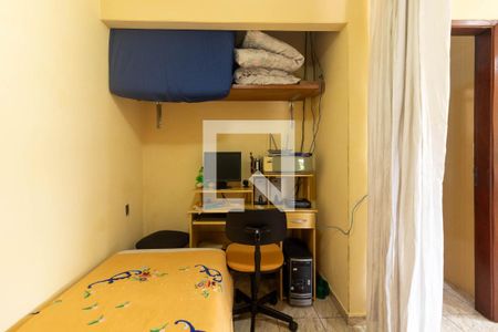 Casa à venda com 150m², 3 quartos e 2 vagas Casa à venda com 150m², 3 quartos e 2 vagasQuarto 3