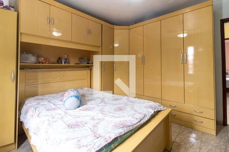 Casa à venda com 150m², 3 quartos e 2 vagas Casa à venda com 150m², 3 quartos e 2 vagasQuarto Suíte