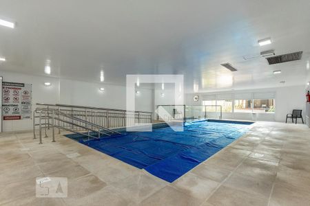 Apartamento à venda com 55m², 2 quartos e 1 vaga Apartamento à venda com 55m², 2 quartos e 1 vagaÁrea comum - Piscina