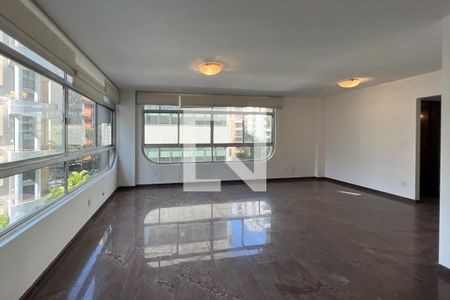 Sala de apartamento para alugar com 3 quartos, 143m² em Itaim Bibi, São Paulo