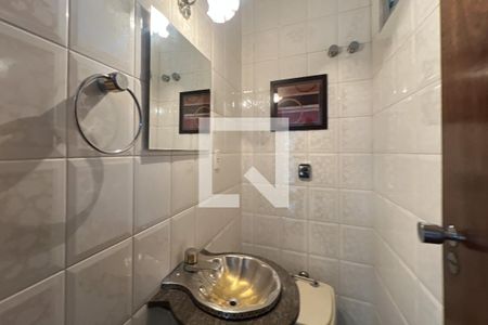 Lavabo de apartamento para alugar com 3 quartos, 143m² em Itaim Bibi, São Paulo