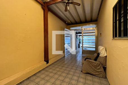 Casa à venda com 250m², 3 quartos e 2 vagasVaranda