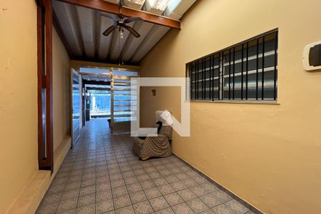 Casa à venda com 250m², 3 quartos e 2 vagasVaranda