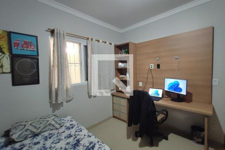 Casa à venda com 300m², 5 quartos e 8 vagasQuarto 3