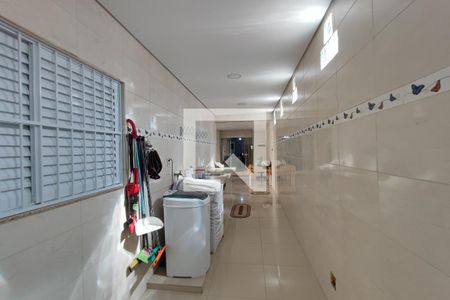 Casa à venda com 300m², 5 quartos e 8 vagasÁrea de Serviço