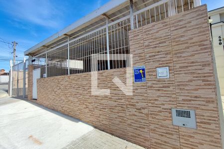 Casa à venda com 300m², 5 quartos e 8 vagasPlaquinha