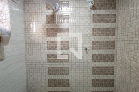 Casa à venda com 300m², 5 quartos e 8 vagasBanheiro 