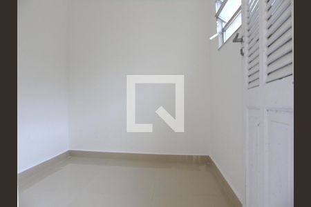 Apartamento à venda com 100m², 2 quartos e sem vagaQuarto de Serviço